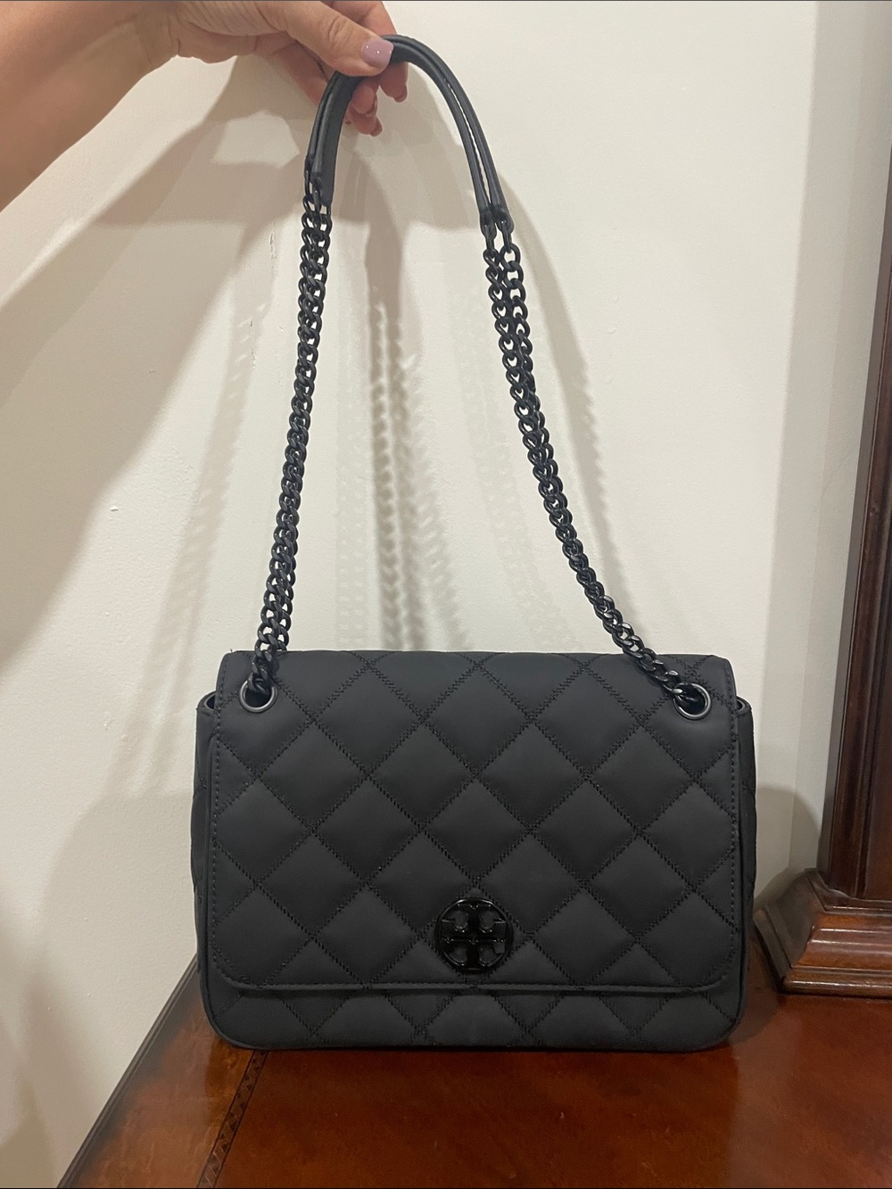 Tory Burch Black Quilted Chain-Detail Shoulder Bag